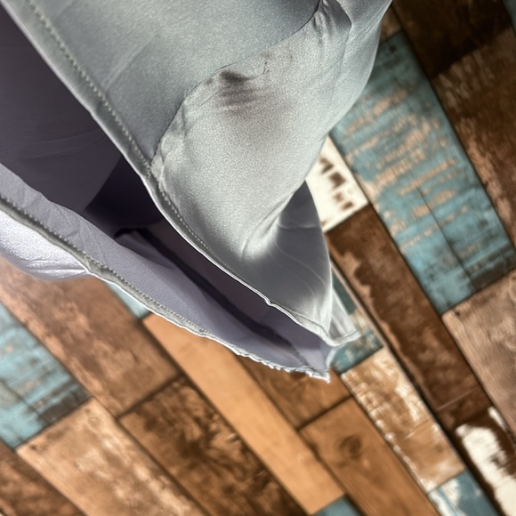 EKouaer Medium silver tank blouse - Picture 7 of 10